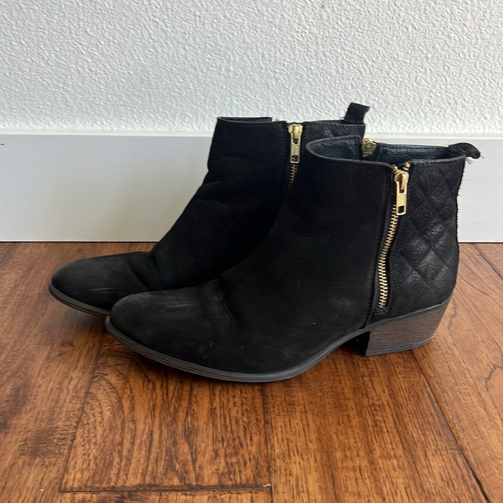 Black leather booties!